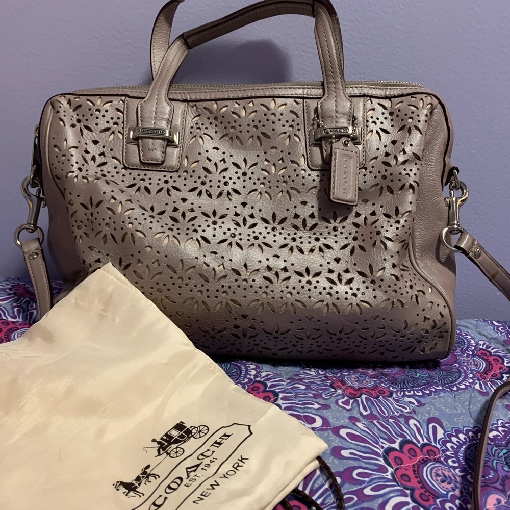 Very Nice Vintage Leather Ashley Lace Purse